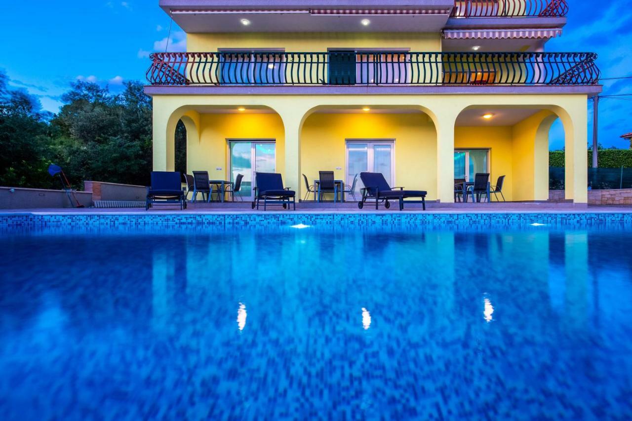 Luxury Apartments Kostrena With Pool Exterior foto